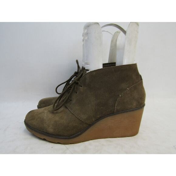 Clarks Womens Size 8 M Brown Suede Lace Up Wedge Fashion Ankle Boots Booties - Picture 1 of 11